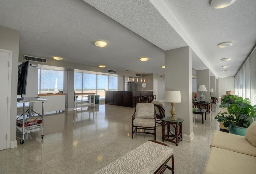 1960 PARKWAY AVE, Memphis, Tennessee 38112, 1 Bedroom Bedrooms, 3 Rooms Rooms,1 BathroomBathrooms,Residential,For Sale,PARKWAY,10219386