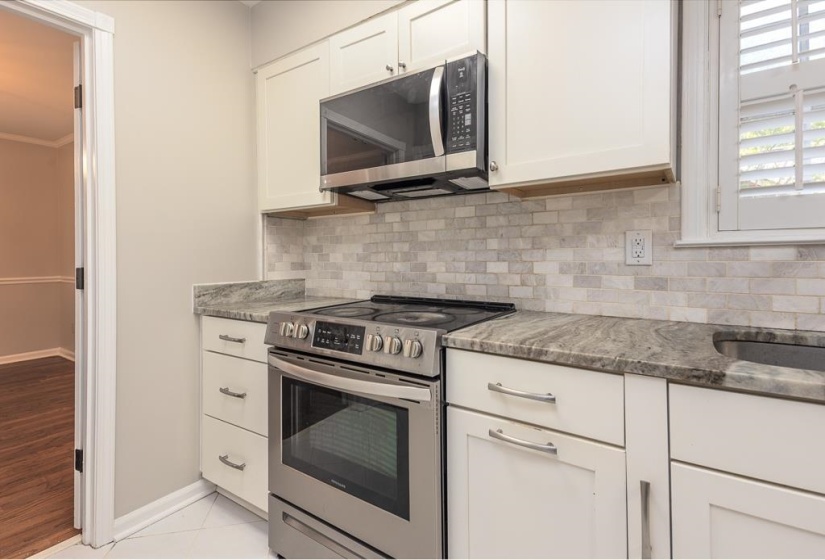 1539 BROOKSIDE DR, Germantown, Tennessee 38138, 4 Bedroom Bedrooms, 8 Room Rooms,3 BathroomBathrooms,Residential,For Sale,BROOKSIDE,0,10219390