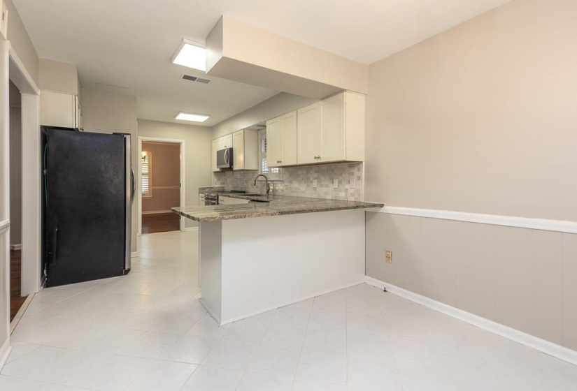 1539 BROOKSIDE DR, Germantown, Tennessee 38138, 4 Bedroom Bedrooms, 8 Room Rooms,3 BathroomBathrooms,Residential,For Sale,BROOKSIDE,0,10219390