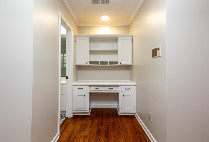 1539 BROOKSIDE DR, Germantown, Tennessee 38138, 4 Bedroom Bedrooms, 8 Room Rooms,3 BathroomBathrooms,Residential,For Sale,BROOKSIDE,0,10219390