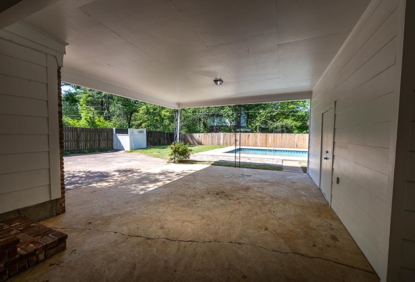 1539 BROOKSIDE DR, Germantown, Tennessee 38138, 4 Bedroom Bedrooms, 8 Room Rooms,3 BathroomBathrooms,Residential,For Sale,BROOKSIDE,0,10219390