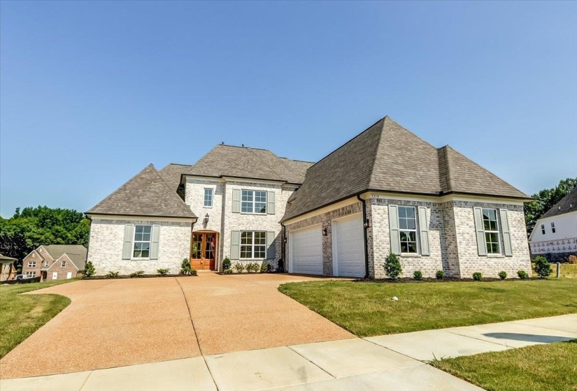5310 THUNDERBOLT CV, Lakeland, Tennessee 38002, 5 Bedroom Bedrooms, 2 Room Rooms,4.1 BathroomBathrooms,Residential,For Sale,THUNDERBOLT,0,10219392