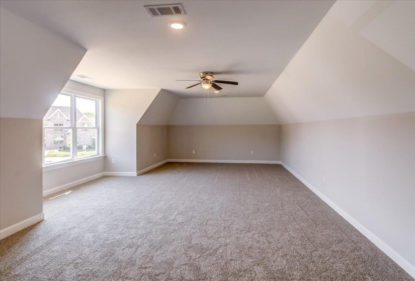 5310 THUNDERBOLT CV, Lakeland, Tennessee 38002, 5 Bedroom Bedrooms, 2 Room Rooms,4.1 BathroomBathrooms,Residential,For Sale,THUNDERBOLT,0,10219392