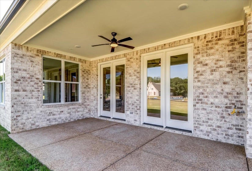 5310 THUNDERBOLT CV, Lakeland, Tennessee 38002, 5 Bedroom Bedrooms, 2 Room Rooms,4.1 BathroomBathrooms,Residential,For Sale,THUNDERBOLT,0,10219392