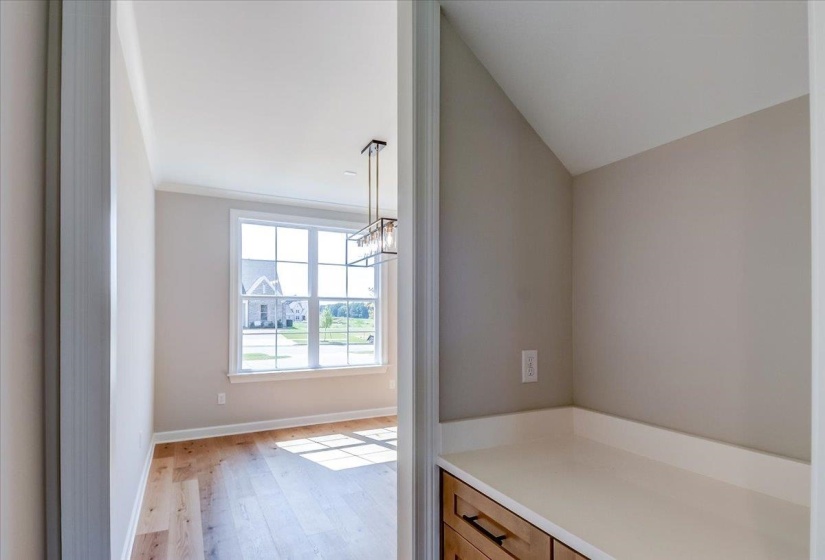 5310 THUNDERBOLT CV, Lakeland, Tennessee 38002, 5 Bedroom Bedrooms, 2 Room Rooms,4.1 BathroomBathrooms,Residential,For Sale,THUNDERBOLT,0,10219392