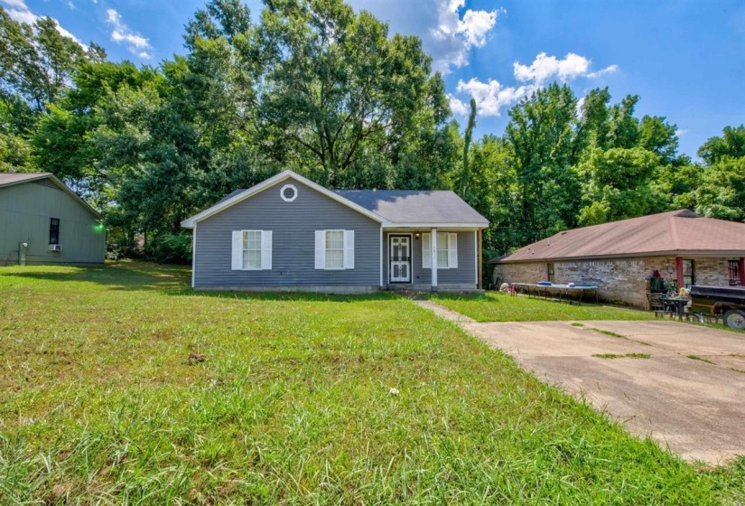3872 WINDERMERE DR, Memphis, Tennessee 38128, 3 Bedroom Bedrooms, 6 Room Rooms,2 BathroomBathrooms,Residential,For Sale,WINDERMERE,0,10219397