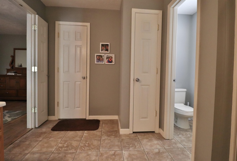 390 QUARRY HOLLOW PT, Savannah, Tennessee 38372, 4 Bedroom Bedrooms, 12 Room Rooms,4.1 BathroomBathrooms,Residential,For Sale,QUARRY HOLLOW,0,10219400