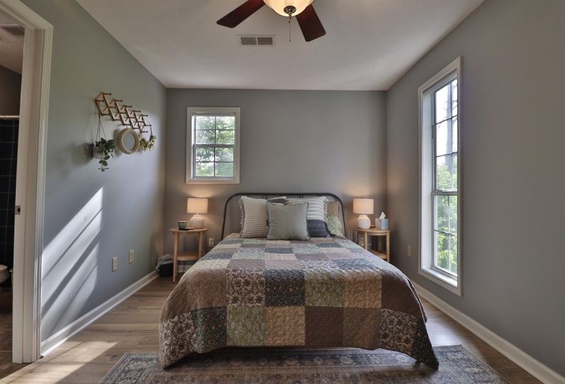 390 QUARRY HOLLOW PT, Savannah, Tennessee 38372, 4 Bedroom Bedrooms, 12 Room Rooms,4.1 BathroomBathrooms,Residential,For Sale,QUARRY HOLLOW,0,10219400