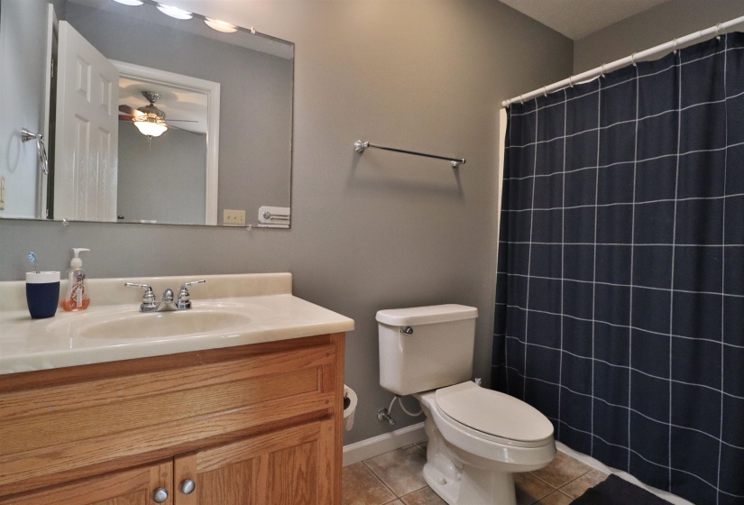 390 QUARRY HOLLOW PT, Savannah, Tennessee 38372, 4 Bedroom Bedrooms, 12 Room Rooms,4.1 BathroomBathrooms,Residential,For Sale,QUARRY HOLLOW,0,10219400