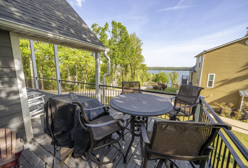 390 QUARRY HOLLOW PT, Savannah, Tennessee 38372, 4 Bedroom Bedrooms, 12 Room Rooms,4.1 BathroomBathrooms,Residential,For Sale,QUARRY HOLLOW,0,10219400
