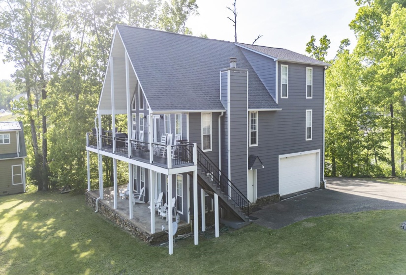 390 QUARRY HOLLOW PT, Savannah, Tennessee 38372, 4 Bedroom Bedrooms, 12 Room Rooms,4.1 BathroomBathrooms,Residential,For Sale,QUARRY HOLLOW,0,10219400