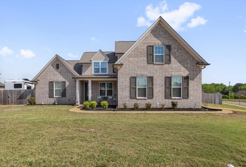6424 SALLOWS CV, Bartlett, Tennessee 38135, 4 Bedrooms Bedrooms, 9 Rooms Rooms,3.1 BathroomsBathrooms,Residential,For Sale,SALLOWS,10219402