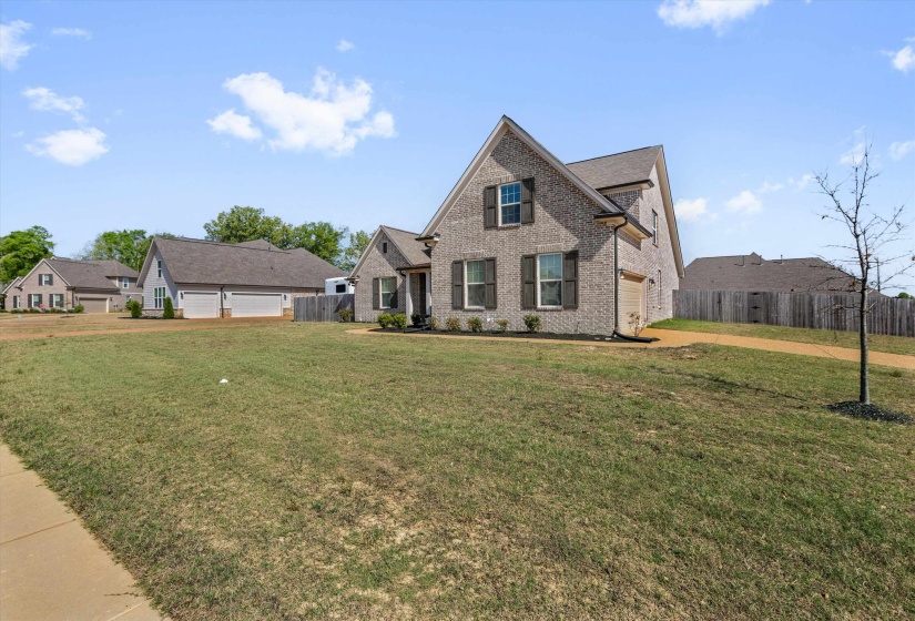 6424 SALLOWS CV, Bartlett, Tennessee 38135, 4 Bedrooms Bedrooms, 9 Rooms Rooms,3.1 BathroomsBathrooms,Residential,For Sale,SALLOWS,10219402