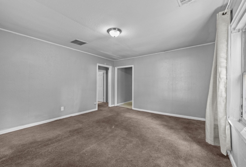 3066 REDBUD RD, Memphis, Tennessee 38109, 3 Bedrooms Bedrooms, 7 Rooms Rooms,2 BathroomsBathrooms,Residential,For Sale,REDBUD,10219403