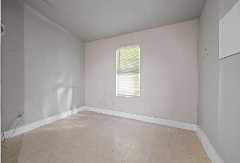 3066 REDBUD RD, Memphis, Tennessee 38109, 3 Bedrooms Bedrooms, 7 Rooms Rooms,2 BathroomsBathrooms,Residential,For Sale,REDBUD,10219403