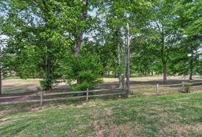 6220 DAYBREAK DR, Bartlett, Tennessee 38135, 3 Bedrooms Bedrooms, 9 Rooms Rooms,2.1 BathroomsBathrooms,Residential,For Sale,DAYBREAK,10219407