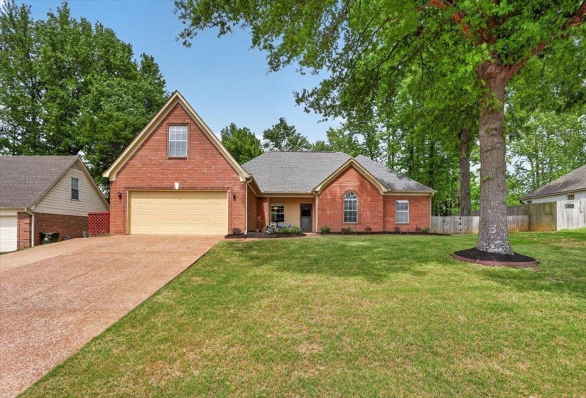 6220 DAYBREAK DR, Bartlett, Tennessee 38135, 3 Bedrooms Bedrooms, 9 Rooms Rooms,2.1 BathroomsBathrooms,Residential,For Sale,DAYBREAK,10219407