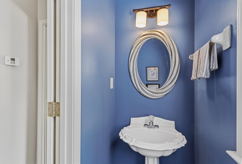 1182 ISLE VIEW DR, Memphis, Tennessee 38103, 3 Bedrooms Bedrooms, 6 Rooms Rooms,2.1 BathroomsBathrooms,Residential,For Sale,ISLE VIEW,10219409