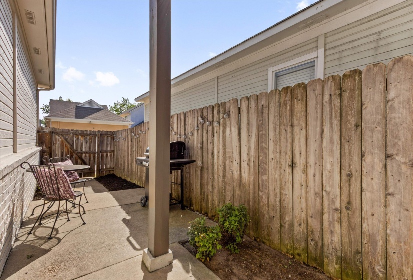 1182 ISLE VIEW DR, Memphis, Tennessee 38103, 3 Bedrooms Bedrooms, 6 Rooms Rooms,2.1 BathroomsBathrooms,Residential,For Sale,ISLE VIEW,10219409