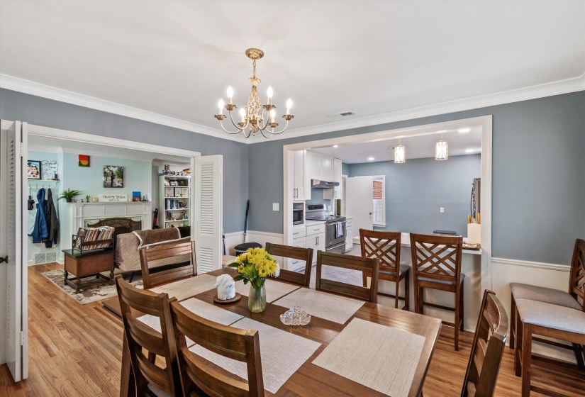 37 CENTURY ST, Memphis, Tennessee 38111, 3 Bedrooms Bedrooms, 8 Rooms Rooms,2 BathroomsBathrooms,Residential,For Sale,CENTURY,10219411