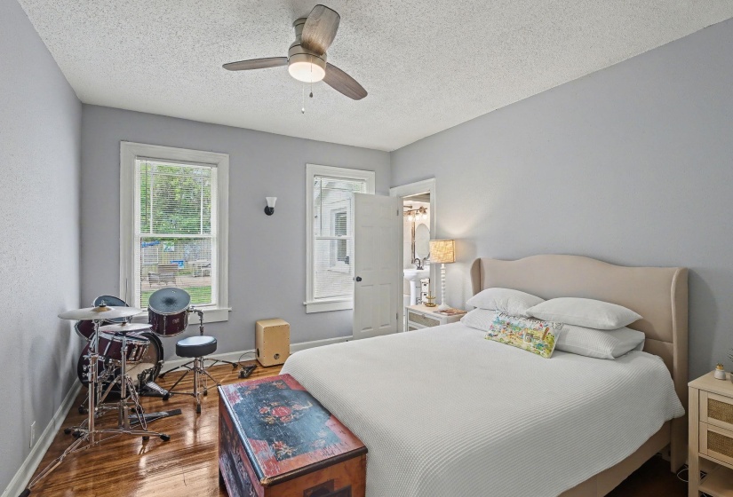 1825 FOSTER AVE, Memphis, Tennessee 38114, 3 Bedrooms Bedrooms, 2 Rooms Rooms,3 BathroomsBathrooms,Residential,For Sale,FOSTER,10219418