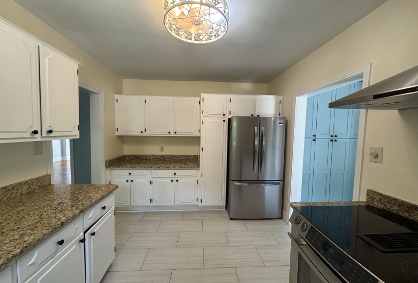 3630 HIGHLAND PARK PL, Memphis, Tennessee 38111, 3 Bedroom Bedrooms, 7 Room Rooms,2 BathroomBathrooms,Residential,For Sale,HIGHLAND PARK,0,10219423