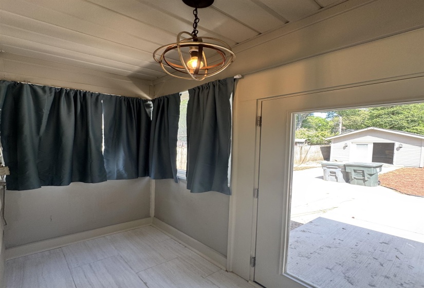 3630 HIGHLAND PARK PL, Memphis, Tennessee 38111, 3 Bedroom Bedrooms, 7 Room Rooms,2 BathroomBathrooms,Residential,For Sale,HIGHLAND PARK,0,10219423