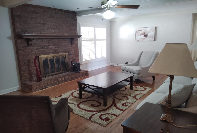 6878 NORHAN CV, Memphis, Tennessee 38119, 4 Bedroom Bedrooms, 9 Room Rooms,2.1 BathroomBathrooms,Residential,For Sale,NORHAN,0,10219444