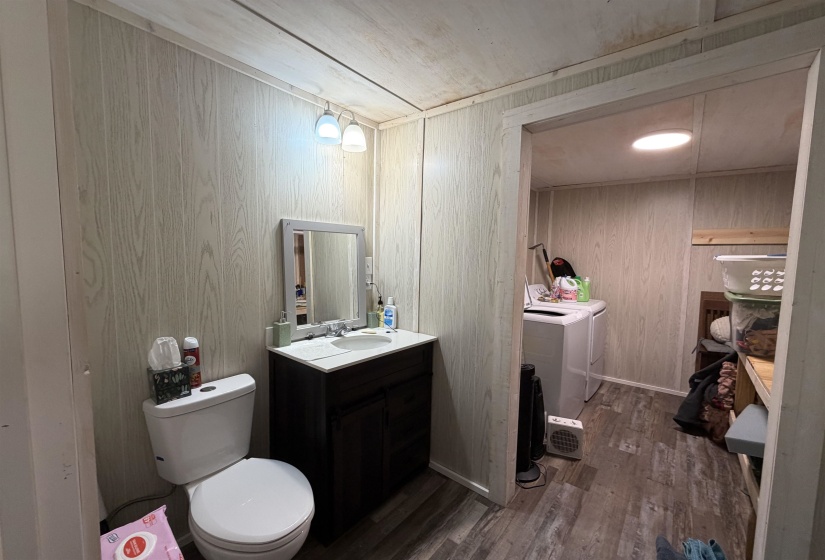 2323 FINGER LEAPWOOD RD, Finger, Tennessee 38334, 1 Bedroom Bedrooms, 5 Rooms Rooms,2 BathroomsBathrooms,Residential,For Sale,FINGER LEAPWOOD,10219446