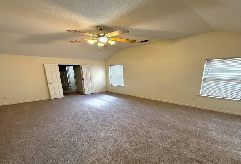 6893 CENTURY OAKS DR, Unincorporated, Tennessee 38018, 2 Bedrooms Bedrooms, 5 Rooms Rooms,2 BathroomsBathrooms,Residential,For Sale,CENTURY OAKS,10219436