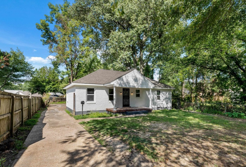 810 INDIAN DR, Memphis, Tennessee 38122, 3 Bedrooms Bedrooms, 6 Rooms Rooms,2 BathroomsBathrooms,Residential,For Sale,INDIAN,10219437