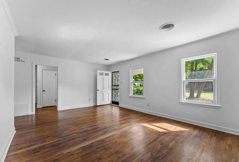 810 INDIAN DR, Memphis, Tennessee 38122, 3 Bedrooms Bedrooms, 6 Rooms Rooms,2 BathroomsBathrooms,Residential,For Sale,INDIAN,10219437