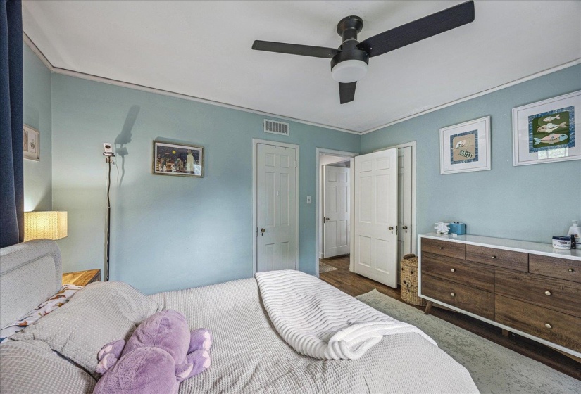 3581 POPLAR AVE, Memphis, Tennessee 38111, 3 Bedrooms Bedrooms, 9 Rooms Rooms,2 BathroomsBathrooms,Residential,For Sale,POPLAR,10219440