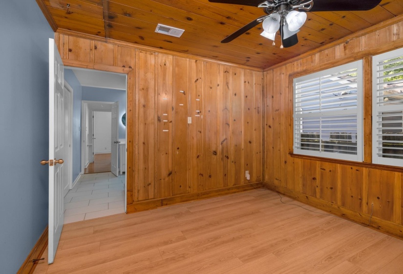 95 MARNE ST, Memphis, Tennessee 38111, 2 Bedrooms Bedrooms, 6 Rooms Rooms,2 BathroomsBathrooms,Residential,For Sale,MARNE,10219457