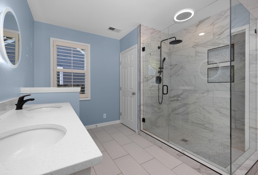 95 MARNE ST, Memphis, Tennessee 38111, 2 Bedrooms Bedrooms, 6 Rooms Rooms,2 BathroomsBathrooms,Residential,For Sale,MARNE,10219457