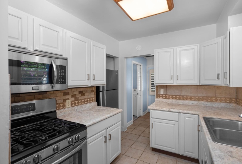 95 MARNE ST, Memphis, Tennessee 38111, 2 Bedrooms Bedrooms, 6 Rooms Rooms,2 BathroomsBathrooms,Residential,For Sale,MARNE,10219457