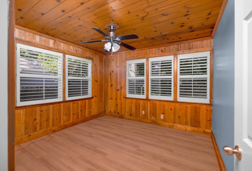 95 MARNE ST, Memphis, Tennessee 38111, 2 Bedrooms Bedrooms, 6 Rooms Rooms,2 BathroomsBathrooms,Residential,For Sale,MARNE,10219457