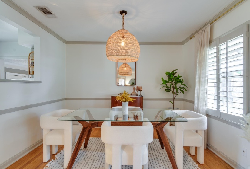 4952 MOCKINGBIRD LN, Memphis, Tennessee 38117, 3 Bedrooms Bedrooms, 7 Rooms Rooms,1.1 BathroomsBathrooms,Residential,For Sale,MOCKINGBIRD,10219460
