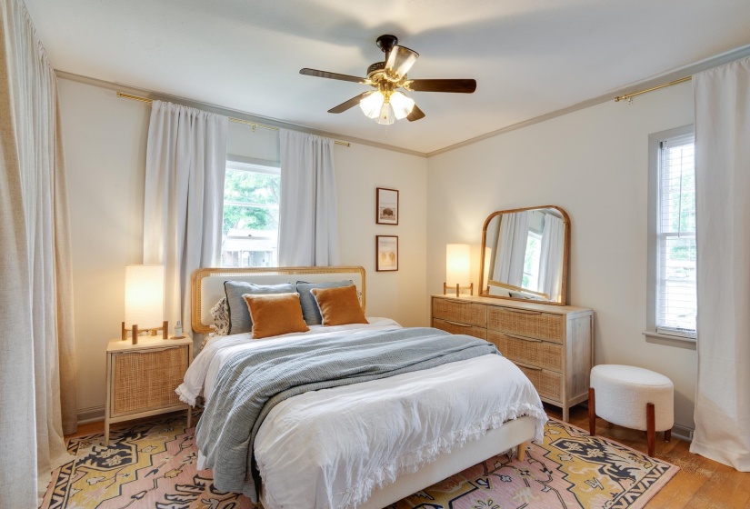 4952 MOCKINGBIRD LN, Memphis, Tennessee 38117, 3 Bedrooms Bedrooms, 7 Rooms Rooms,1.1 BathroomsBathrooms,Residential,For Sale,MOCKINGBIRD,10219460