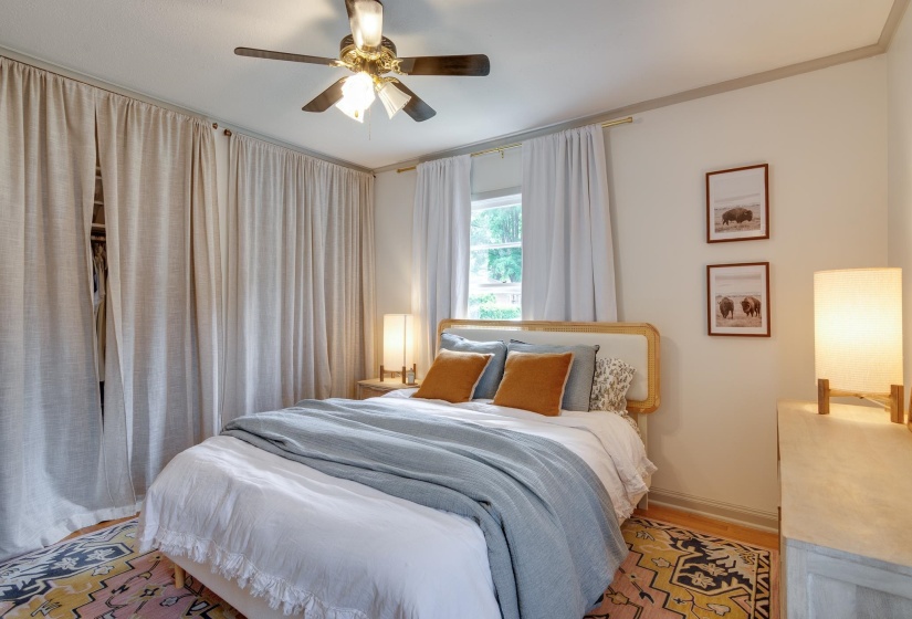 4952 MOCKINGBIRD LN, Memphis, Tennessee 38117, 3 Bedrooms Bedrooms, 7 Rooms Rooms,1.1 BathroomsBathrooms,Residential,For Sale,MOCKINGBIRD,10219460