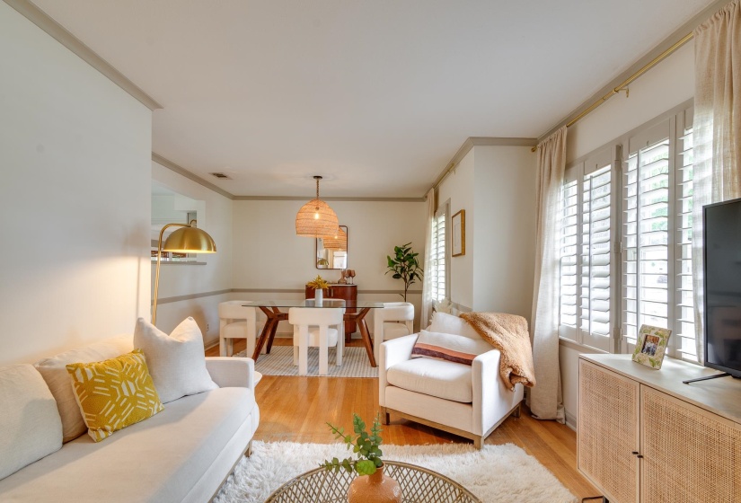 4952 MOCKINGBIRD LN, Memphis, Tennessee 38117, 3 Bedrooms Bedrooms, 7 Rooms Rooms,1.1 BathroomsBathrooms,Residential,For Sale,MOCKINGBIRD,10219460