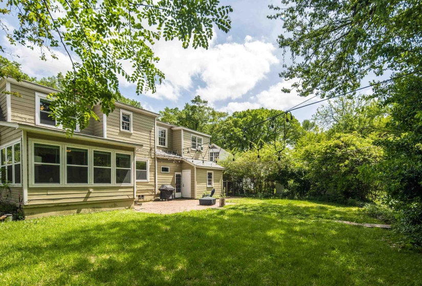 59 ASHLAWN RD, Memphis, Tennessee 38112, 3 Bedrooms Bedrooms, 7 Rooms Rooms,1.1 BathroomsBathrooms,Residential,For Sale,ASHLAWN,10219475