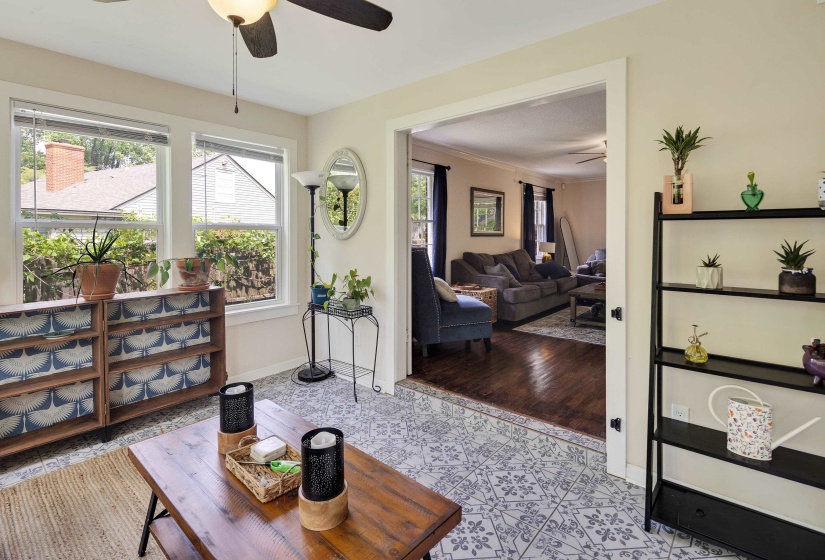 59 ASHLAWN RD, Memphis, Tennessee 38112, 3 Bedrooms Bedrooms, 7 Rooms Rooms,1.1 BathroomsBathrooms,Residential,For Sale,ASHLAWN,10219475
