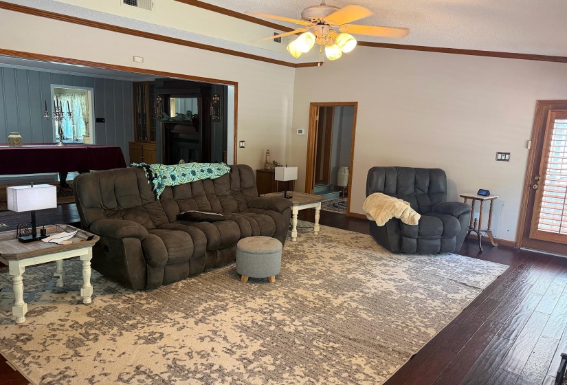 1765 NOTTINGHAM DR, Southaven, Mississippi 38671, 6 Bedroom Bedrooms, 14 Room Rooms,6.1 BathroomBathrooms,Residential,For Sale,NOTTINGHAM,0,10219480