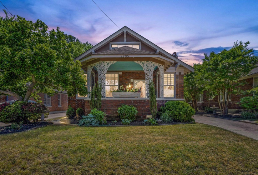 2265 EVELYN AVE, Memphis, Tennessee 38104, 3 Bedrooms Bedrooms, 7 Rooms Rooms,1.1 BathroomsBathrooms,Residential,For Sale,EVELYN,10219486