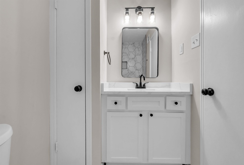 6429 BARDSTOWN RD RD, Bartlett, Tennessee 38134, 4 Bedrooms Bedrooms, 5 Rooms Rooms,2 BathroomsBathrooms,Residential,For Sale,BARDSTOWN RD,10219487