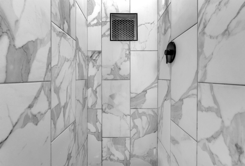 6429 BARDSTOWN RD RD, Bartlett, Tennessee 38134, 4 Bedrooms Bedrooms, 5 Rooms Rooms,2 BathroomsBathrooms,Residential,For Sale,BARDSTOWN RD,10219487