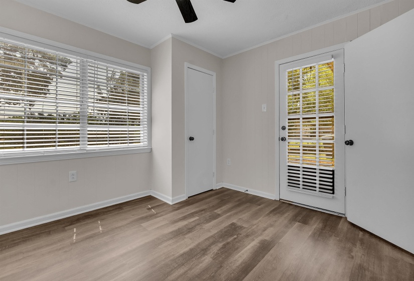 6429 BARDSTOWN RD RD, Bartlett, Tennessee 38134, 4 Bedrooms Bedrooms, 5 Rooms Rooms,2 BathroomsBathrooms,Residential,For Sale,BARDSTOWN RD,10219487