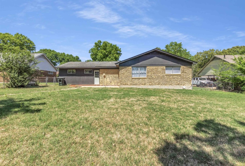 6429 BARDSTOWN RD RD, Bartlett, Tennessee 38134, 4 Bedrooms Bedrooms, 5 Rooms Rooms,2 BathroomsBathrooms,Residential,For Sale,BARDSTOWN RD,10219487