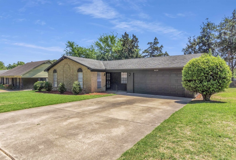 6429 BARDSTOWN RD RD, Bartlett, Tennessee 38134, 4 Bedrooms Bedrooms, 5 Rooms Rooms,2 BathroomsBathrooms,Residential,For Sale,BARDSTOWN RD,10219487